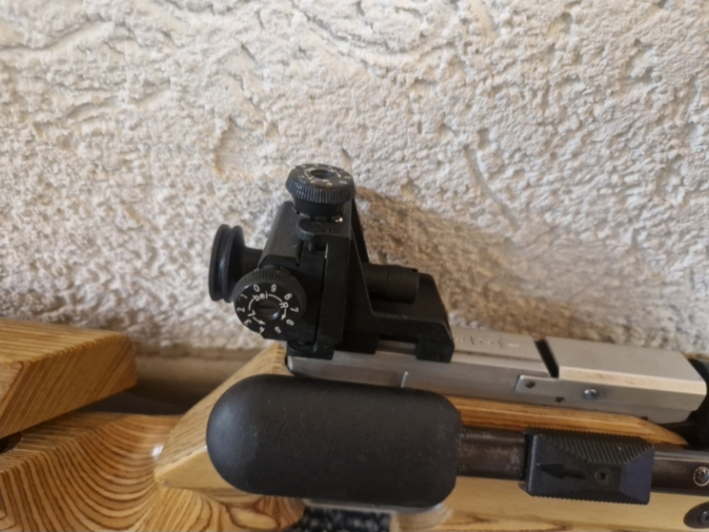 Feinwerkbau 602 rechts – Bild 3