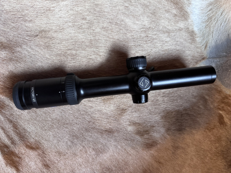 Zeiss Victory HT 1,1-4X24 Abs.60 mit Schiene – Bild 2