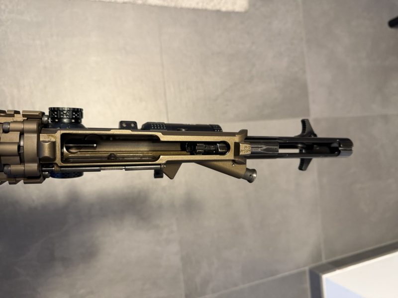 Schmeisser AR15 M4FL 13" | Daniel Defense RIS II | OA Sharp 1–8x | ASE UTRA | 750 Schuss | Premium-A – Bild 5