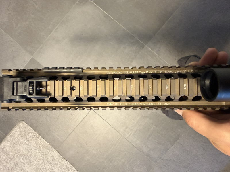 Schmeisser AR15 M4FL 13" | Daniel Defense RIS II | OA Sharp 1–8x | ASE UTRA | 750 Schuss | Premium-A – Bild 4