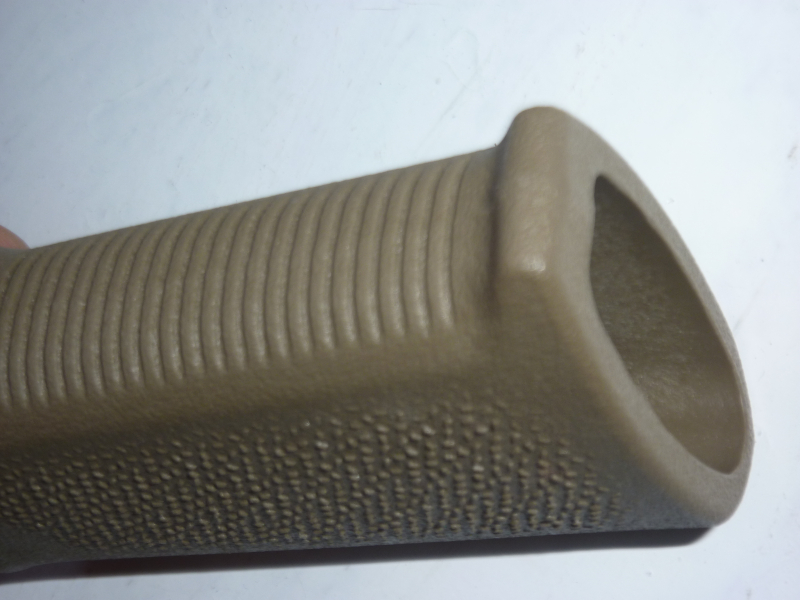 Magpul, MOE AR 15 Griff FDE – Bild 4