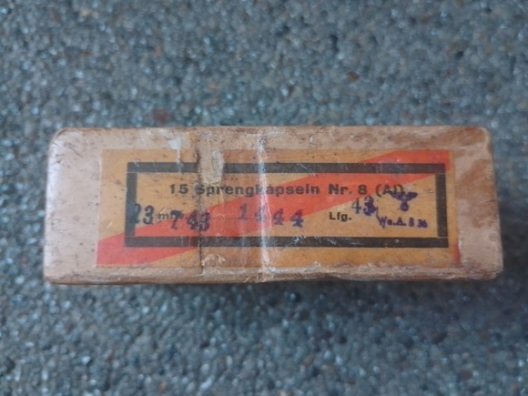 WK2 SPRENGKAPSEL Nr.8 BEHALTER FUR STIELHANDGRANATE M24 KOMPLET – Bild 3