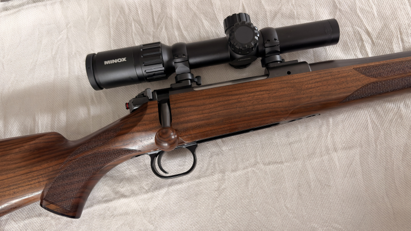 Mauser M12 Büchse / .308 Win / High Grade Ausführung / Nussbaumholz / Minox Drückjagdglas 1-5x24 – Bild 2