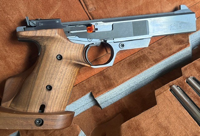 seltene Sporpistole SAKO TRIACE Kal.22LR – Bild 3