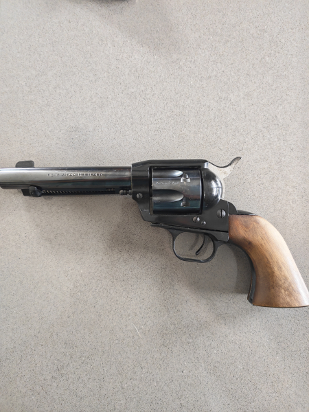 Weihrauch Western Single Action Hartford 1873 (PTB 788) + Gürtel & Holster – Wenig geschossen – obrázek 3