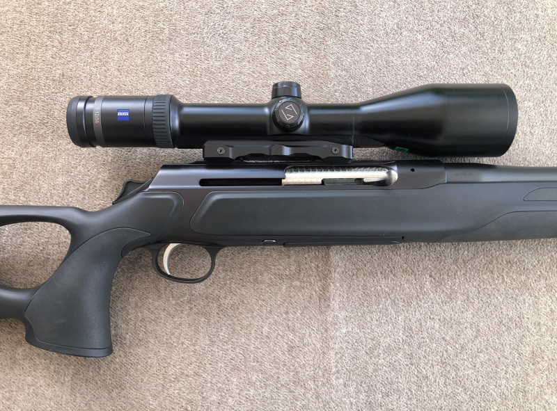 Selbstladebüchse Sauer 303, Kaliber .300 WinMag., Modell Synchro XT, schwarz – Bild 2