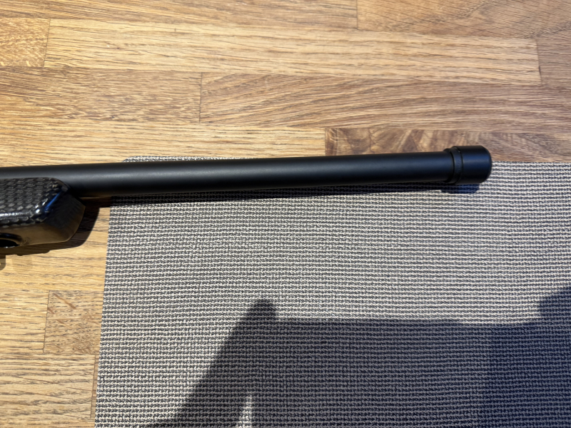 Sako 85 S, 6,5 creedmoor, Carbon, Spartan, Svemko Adapter – Bild 4