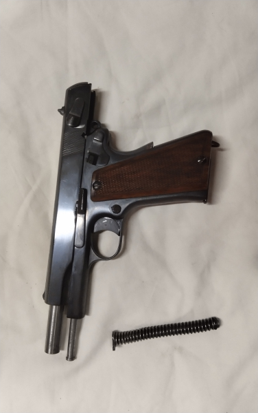Pistole Radom Vis35 – kuva 3
