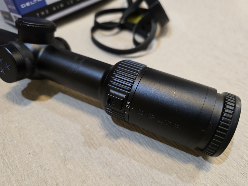 Delta Titanium HD 2,5–10x56 – 4AS - Zielfernrohr – imaginea 3