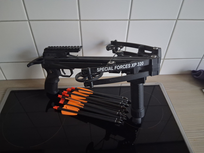 Spezial Forses XP320 – Bild 1