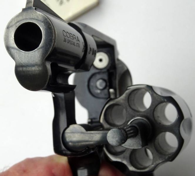 Revolver Colt " COBRA " Kal.38 Special – Bild 5