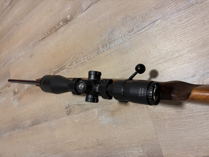 Anschütz Modell 1432 .22 Hornet mit Vector Optics Everest 3-18x50 – Bild 5