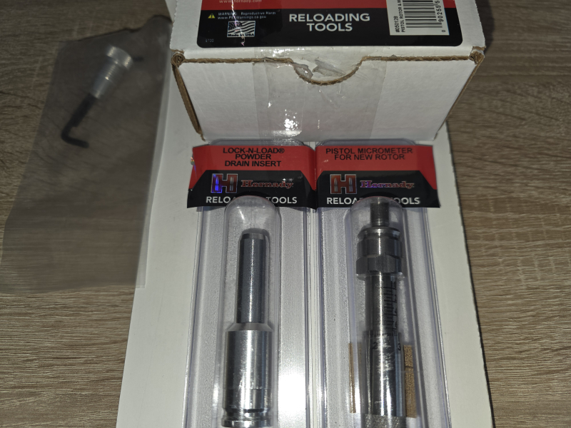 Hornady Lock-N-Load Powder Measure Pulverfüllgerät mit viel Zubehör – immagine 2
