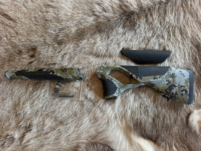 Blaser R8 Ultimate Schaft – Huntec Camo – gebraucht, Bestzustand – Bild 1