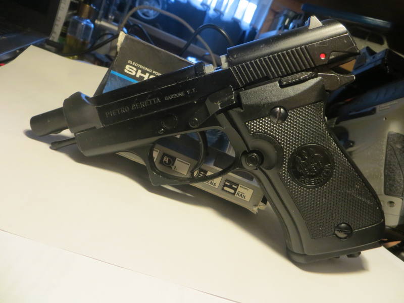 BERETTA M 84FS co2 4,5BB defekt – Bild 4