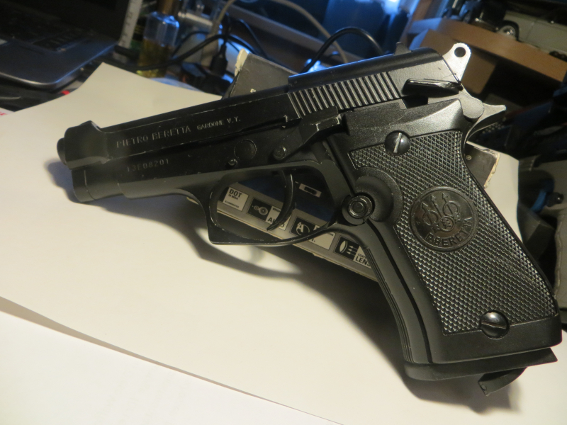 BERETTA M 84FS co2 4,5BB defekt – Bild 3