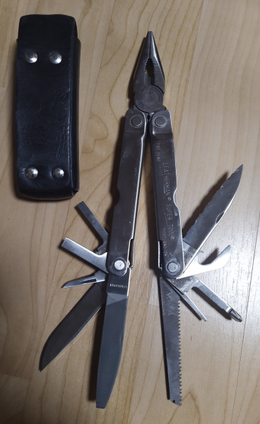Leatherman Super Tool – Bild 2