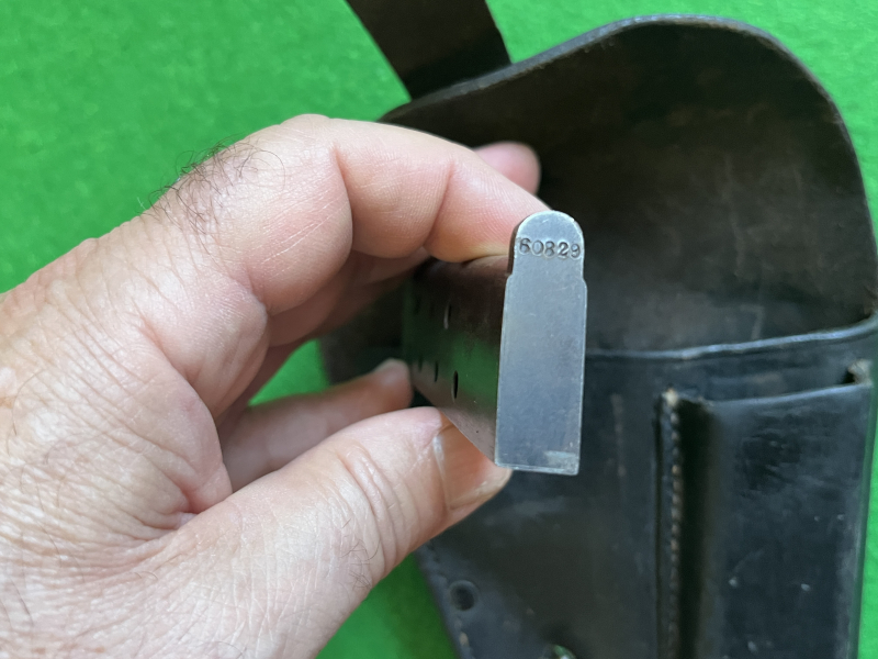 Unbekannte Pistolentasche WK2 – Bild 3