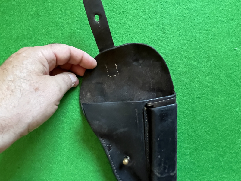 Unbekannte Pistolentasche WK2 – Bild 2