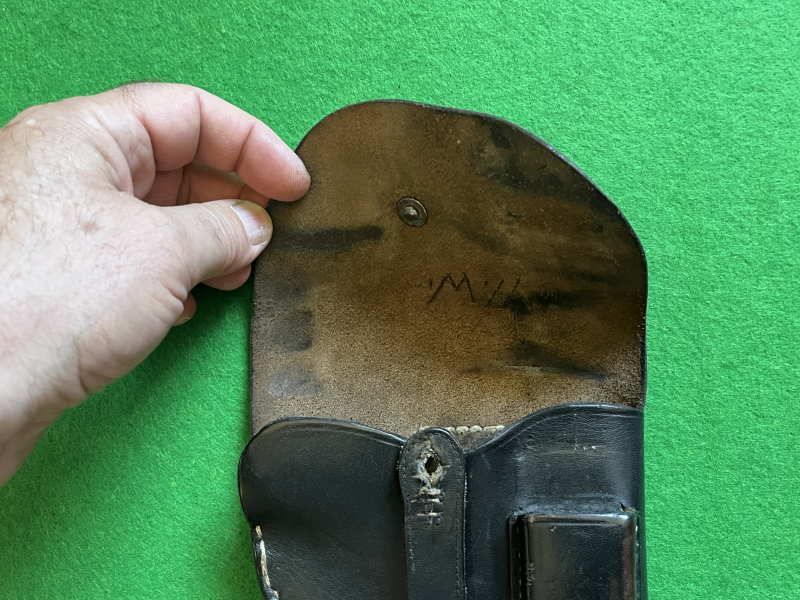 Unbekannte Pistolentasche WK2 – Bild 3