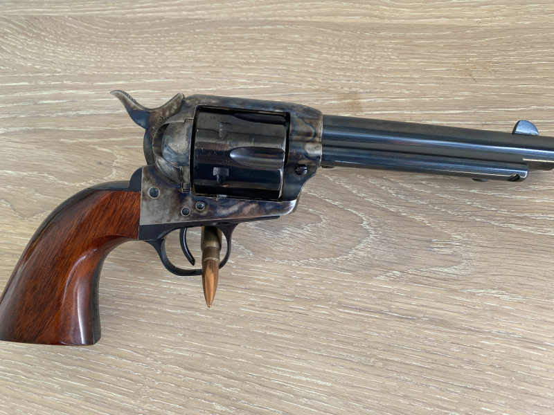 SAA Revolver Hege-Uberti – afbeelding 2