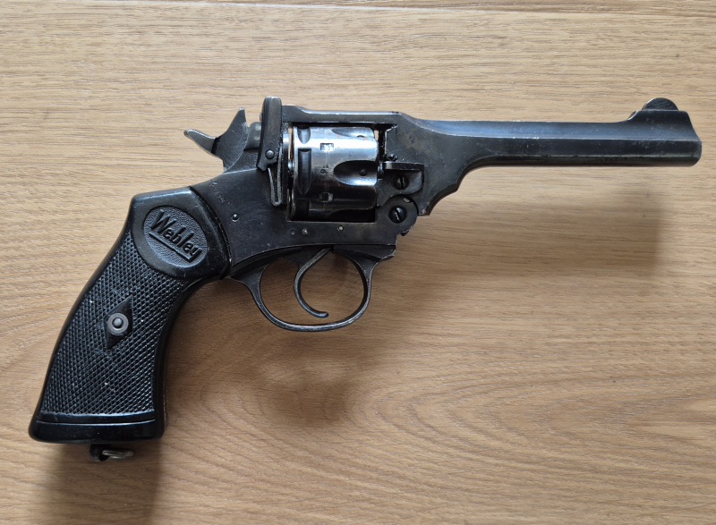 Webley & Scott Mark IV – Orion-Umbau – PTB 257 – 9 mm Knall – Bild 2