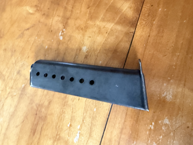 Magazin für Pistole Walther P38 original WK2 P38 v. U gestempelt – Bild 2
