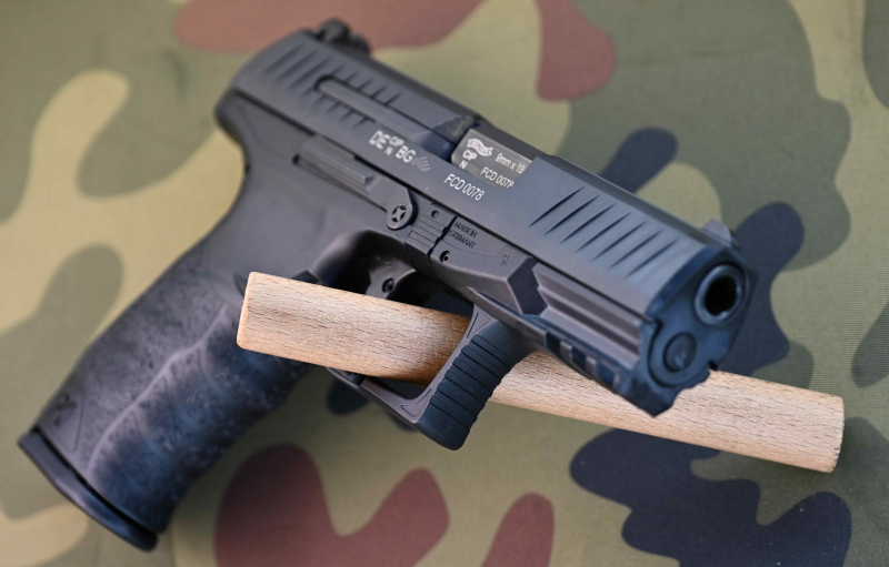 Halbautomatische Pistole Sportpistole Walther PPQ Kaliber 9mm Luger im Koffer mit Zubehör TipTop! – Bild 3