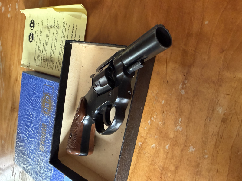 Röhm RG76 Signal Revolver Pistole 6mm Flobert Platzpatrone – Bild 3