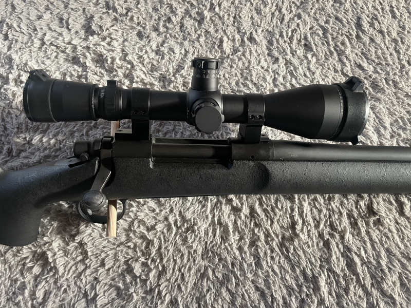 Remington 700 Police .300 Win Mag + Leupold Mark 4 4,5-14x50 | Top Zustand – Bild 4