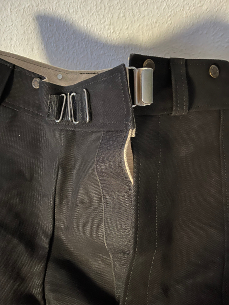 Neuwertige schwarze Doppelleinen Schießhose von RB-Shooting – Bild 3