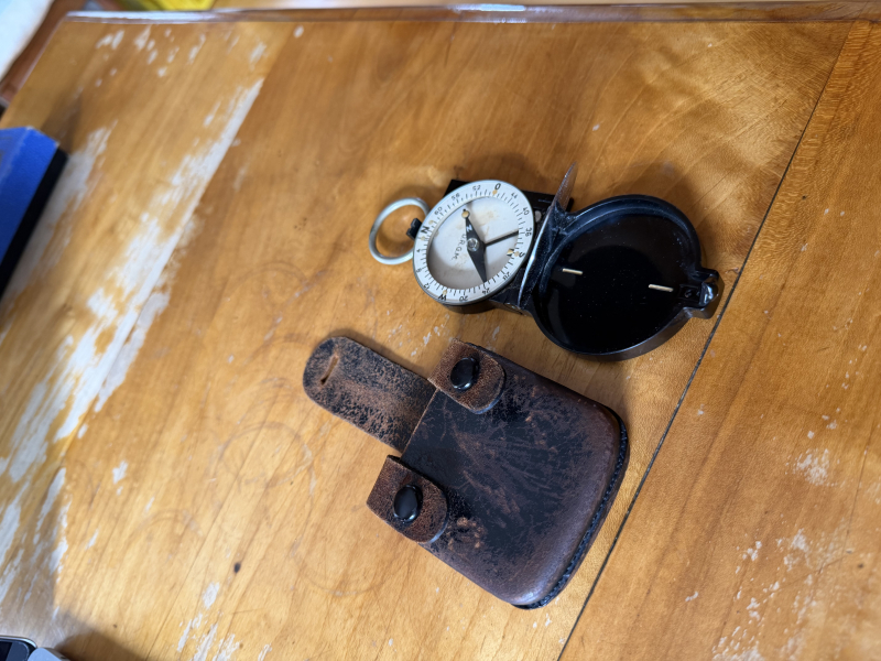 Kompass Wehrmacht DRGM Rathenow Busch WK2 mit Tasche original – Bild 4