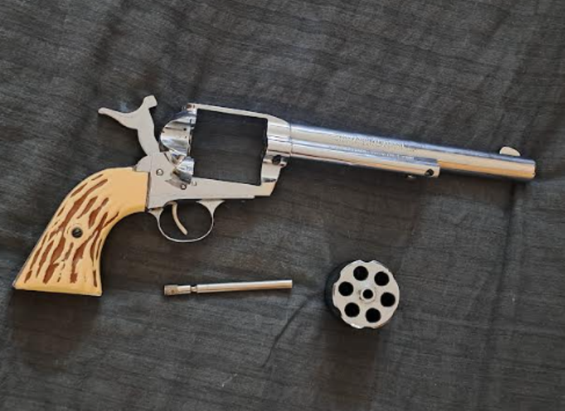 H.S. Revolver 9mm Knall – Bild 3