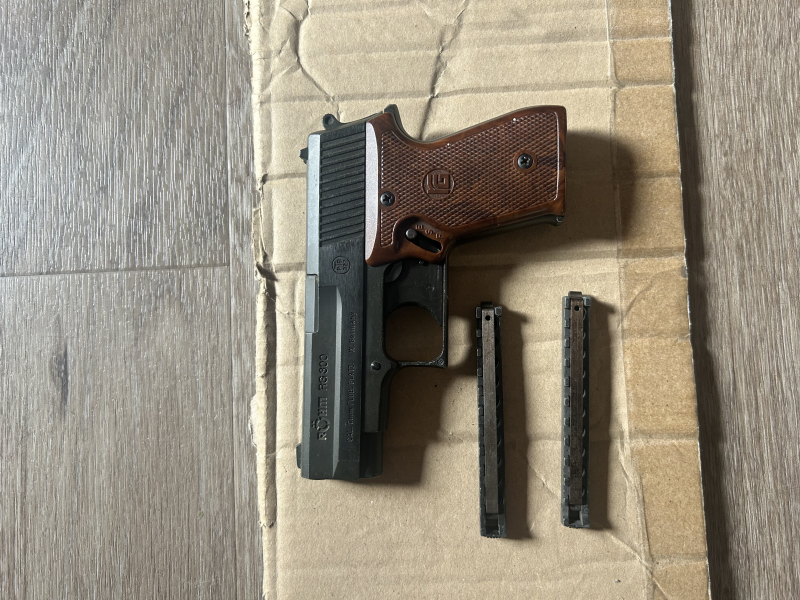 Röhm rg300 2x Magazinen – zdjęcie 1
