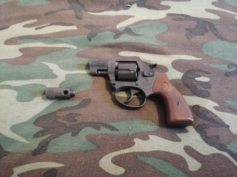 Röhm RG 59 PTB 527 9 MM R Knall! – Bild 1