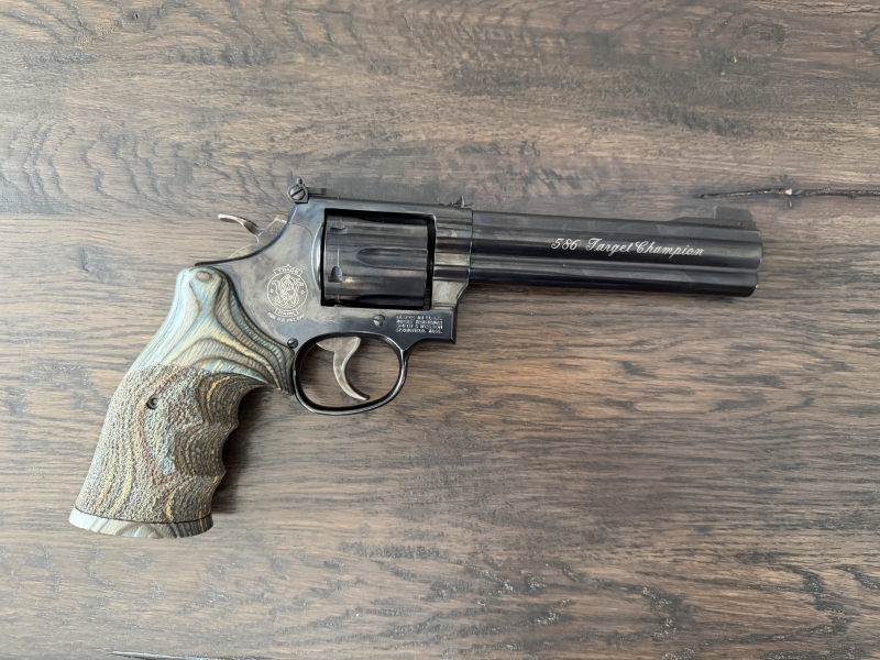 S&W Revolver 357 Mag. – Bild 2
