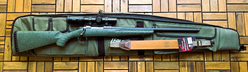 Glenfield by Ruger Repetierbüchse Kal. .308 Win.Hawke ZF 1-8x24, Hornady-Gewehrgurt,Futteral – Bild 2