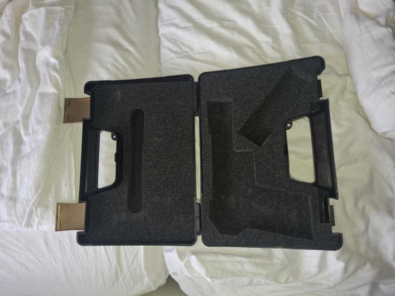CZ Waffenkoffer/ Transportbox – Bild 2