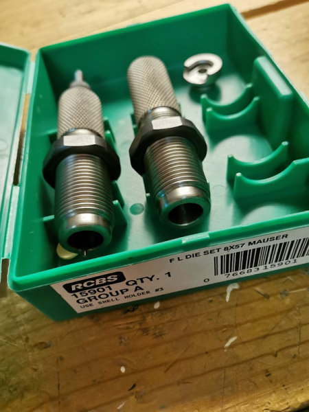 RCBS Matrizensatz in 8x57 Mauser mit Hülsenhalter – Bild 1