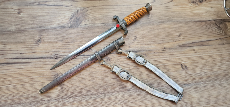 Früher Heeresdolch mit Steilgriff - Hersteller Henckels Solingen – image 3