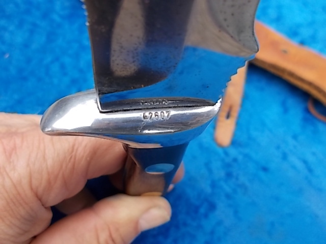 Achtung Sammler Schönes Puma Auto Messer Jagdmesser Solingen no 98 Salut Teile – Bild 4