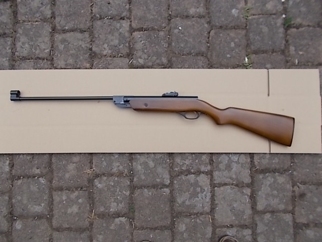 Achtung Sammler schönes altes Baical Made in Russia Luftgewehr Kal. 4,5 mm mit F-Zeichen no 98 teile – Bild 6