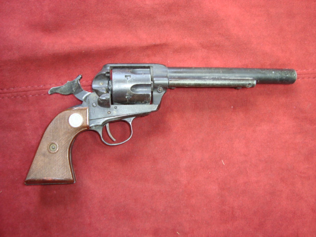 Winchester Mod. 1873 und Colt Revolver Deko – Bild 6