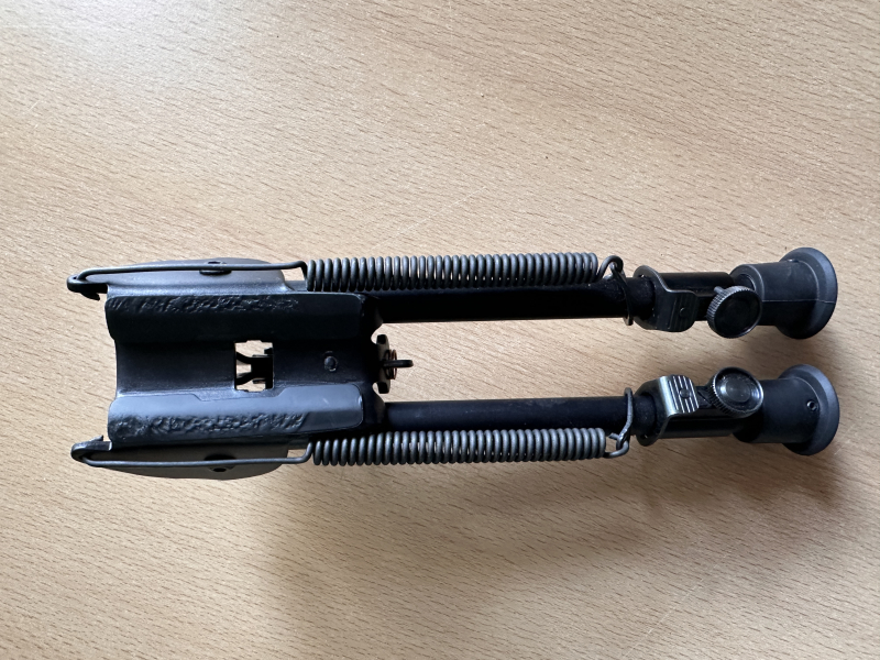 Bipod / Zweibein-Set: 1x Original Harris 1A2 Ultralight L + 1x Klon / Nachbau – Bild 3