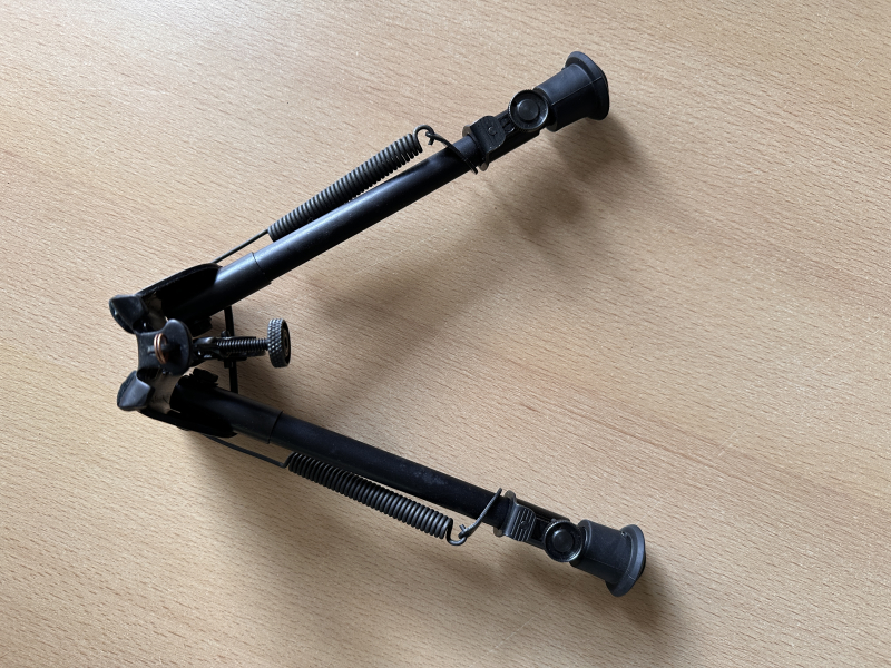 Bipod / Zweibein-Set: 1x Original Harris 1A2 Ultralight L + 1x Klon / Nachbau – Bild 4