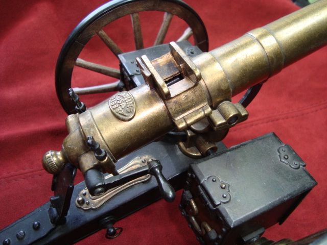 Vintage Modell einer Gatling Kanone USA 1883 – Bild 4