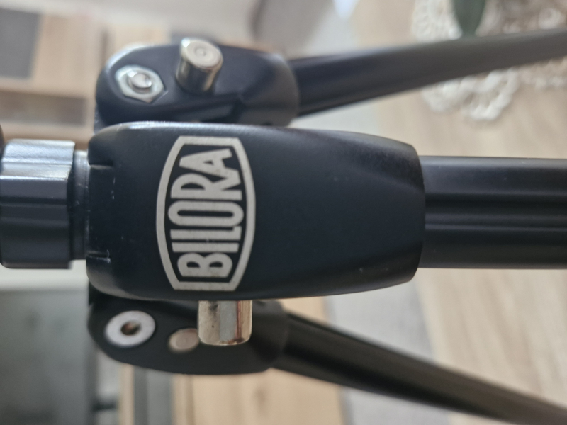 Spektiv mit Stativ – stampa 5