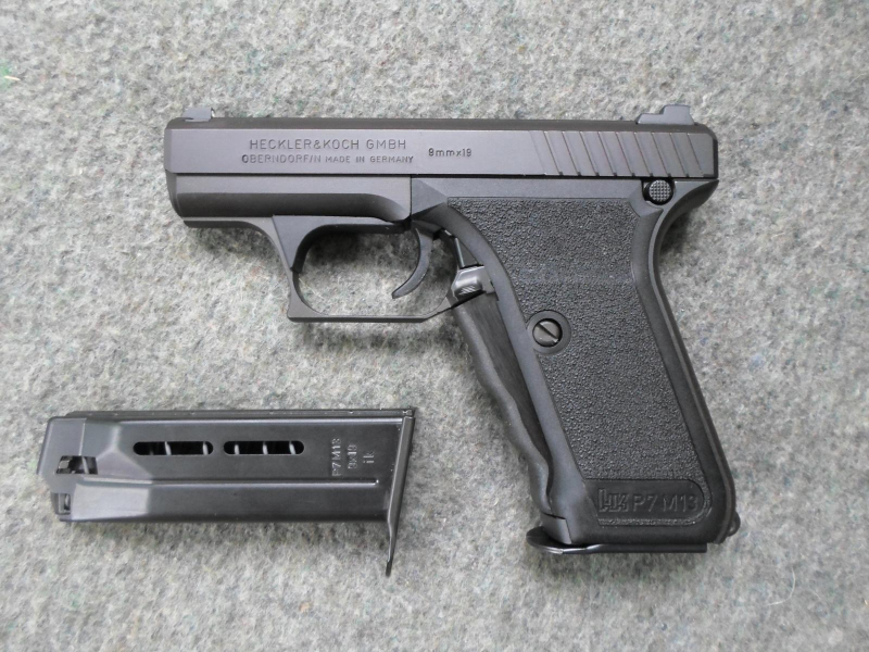 Heckler & Koch P 7 M 13 – Bild 1
