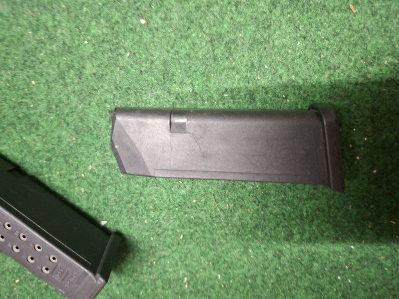 10x Originale Glock Magazine 15 Schuss 9mm – billede 2