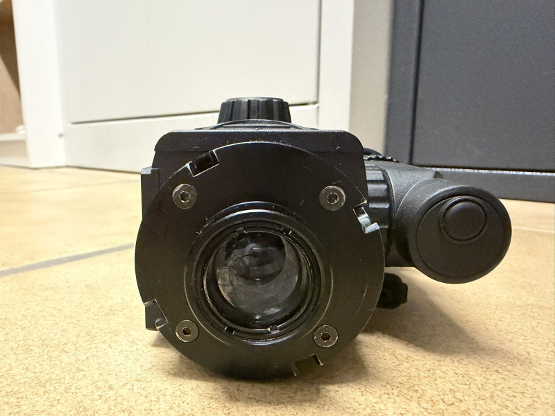 Pulsar FN155 Nachtsichtgerät mit Rusan Adapter – imagem 3